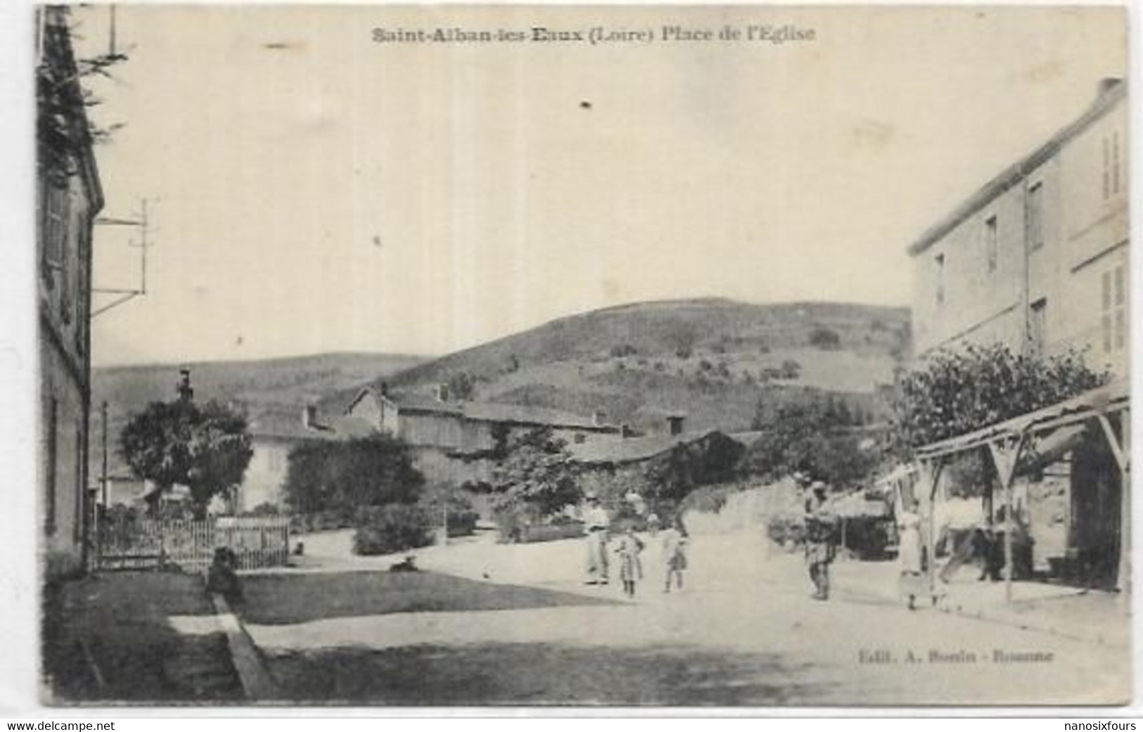 D 42.  SAINT ALBAN LES EAUX.  PLACE DE L EGLISE AN 1920. - Sonstige & Ohne Zuordnung