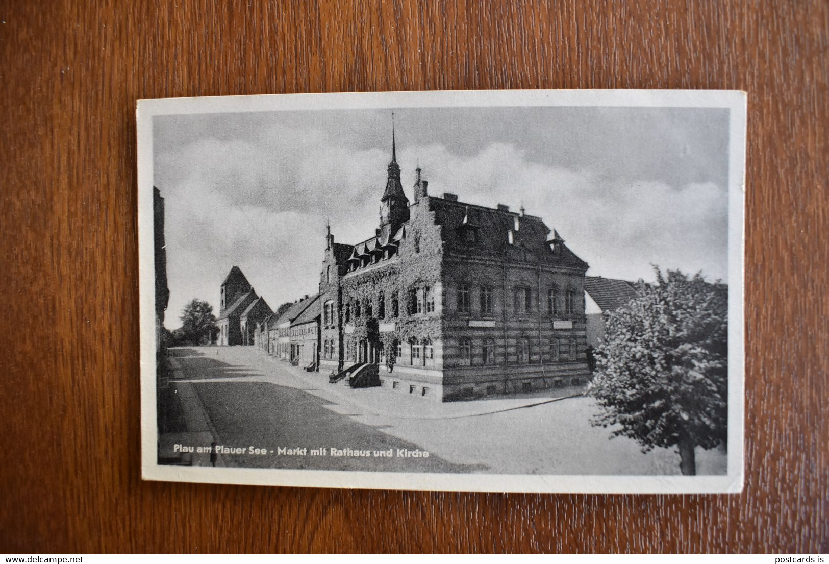 D001 Plau Am Plauer See Markt Mit Rathaus Und Kirche - Plau