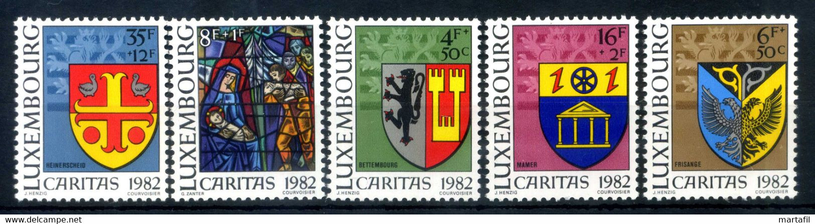 1982 LUSSEMBURGO SET MNH ** Caritas Stemmi E Natale 1013/1017 - Neufs
