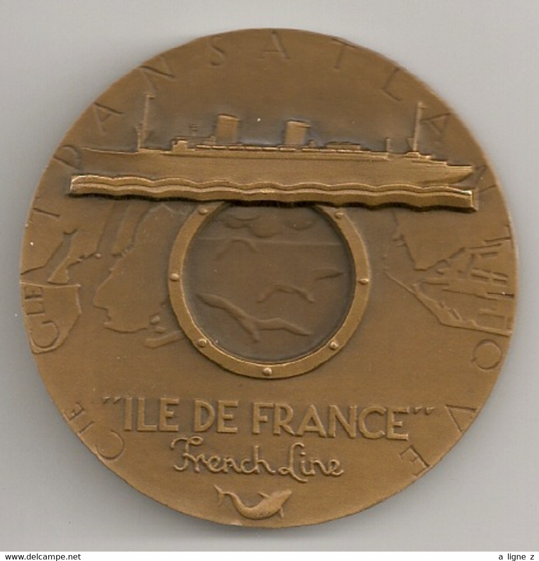 Ref KDK : Médaille Bronze 55 Mm Paquebot Ile De France French Line Cie Générale Transatlantique CGT - Professionnels / De Société