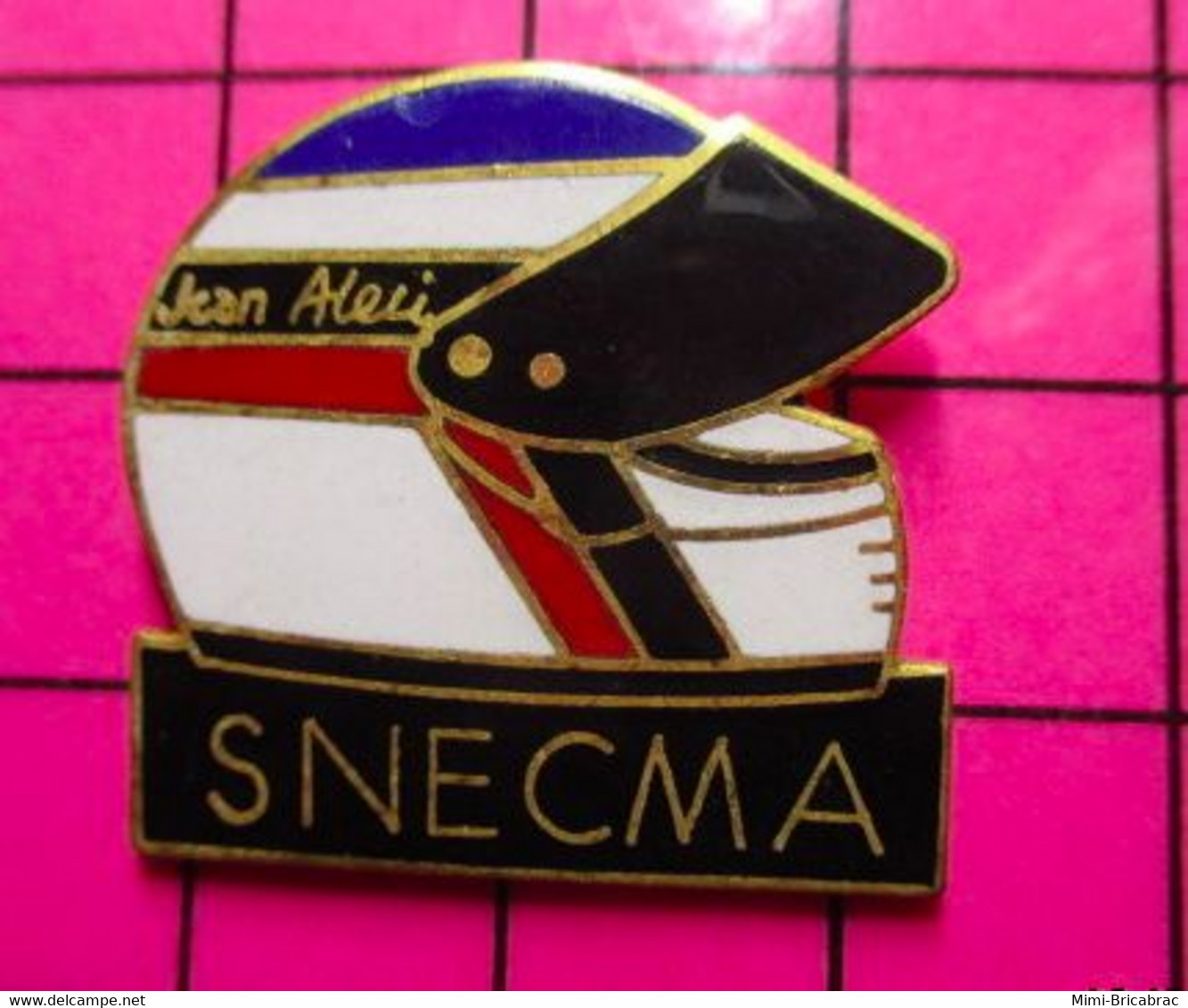 1214c Pin's Pins / Beau Et Rare / THEME : SPORTS / F1 FORMULE 1 SNECMA CASQUE JEAN ALESI - Automobile - F1