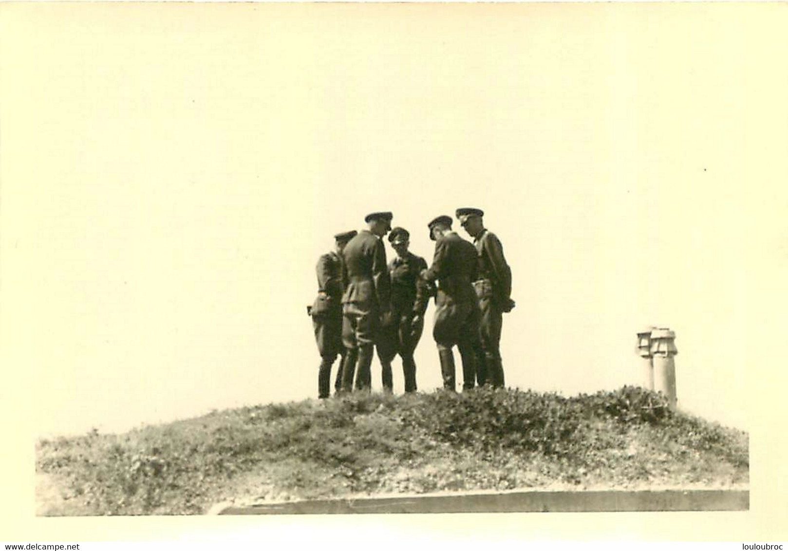 PHOTO ORIGINALE ALLEMANDE  RAID DE DIEPPE OPERATION JUBILEE 19/08/1942 PLAGE DE PUYS OFFICIERS ALLEMANDS - War, Military