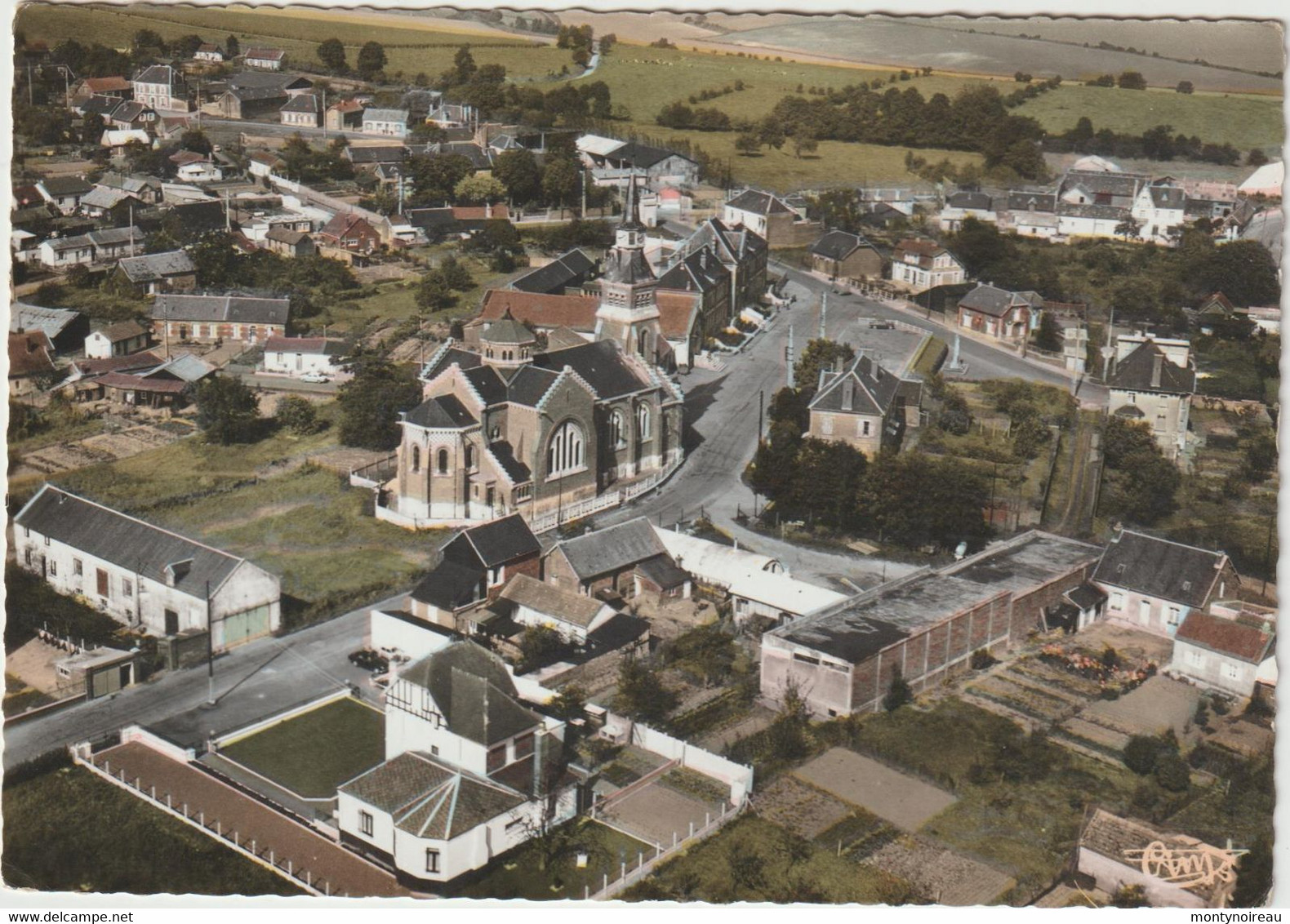 Somme :  COMBLES  : Vue  Aérienne  1969, Cim - Combles