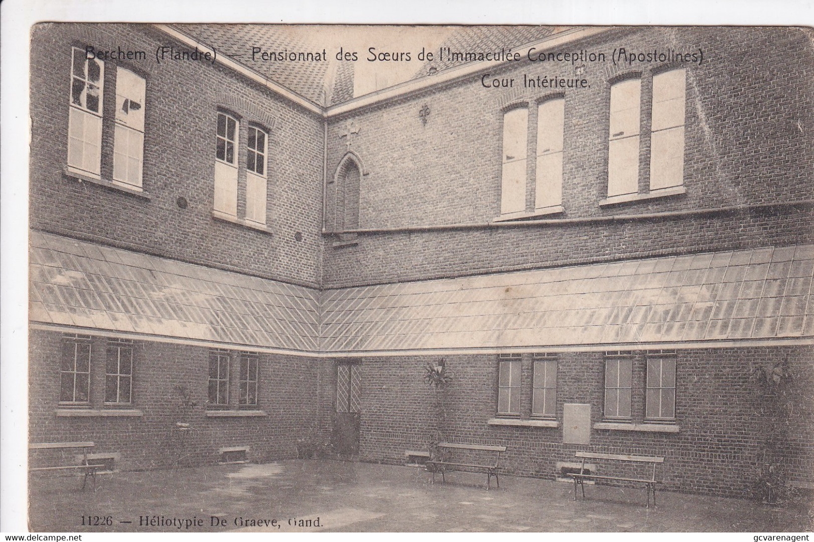 BERCHEM  PENSIONNAT DES SOEURS DE L'IMMACULEE CONCEPTION   COUR INTERIEURE - Kluisbergen