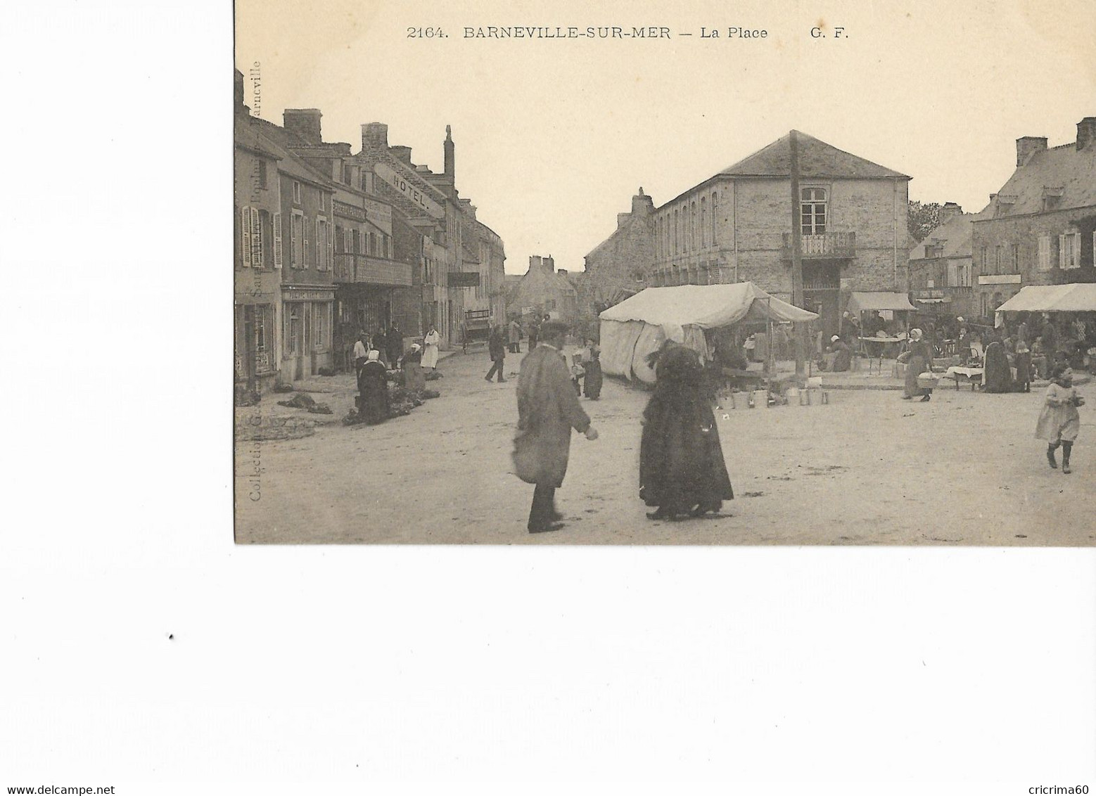 50 - BARNEVILLE-SUR-MER - La Place. Belle Animation, BE. - Barneville