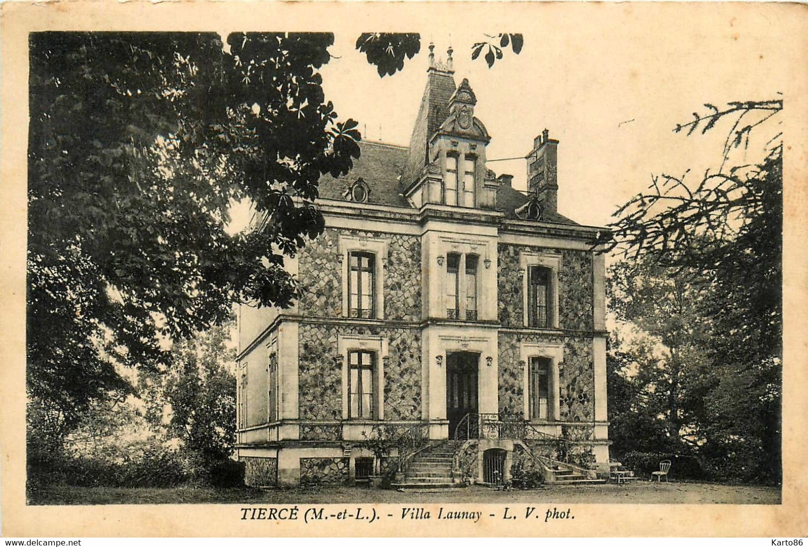 Tiercé * La Villa LAUNAY - Tierce