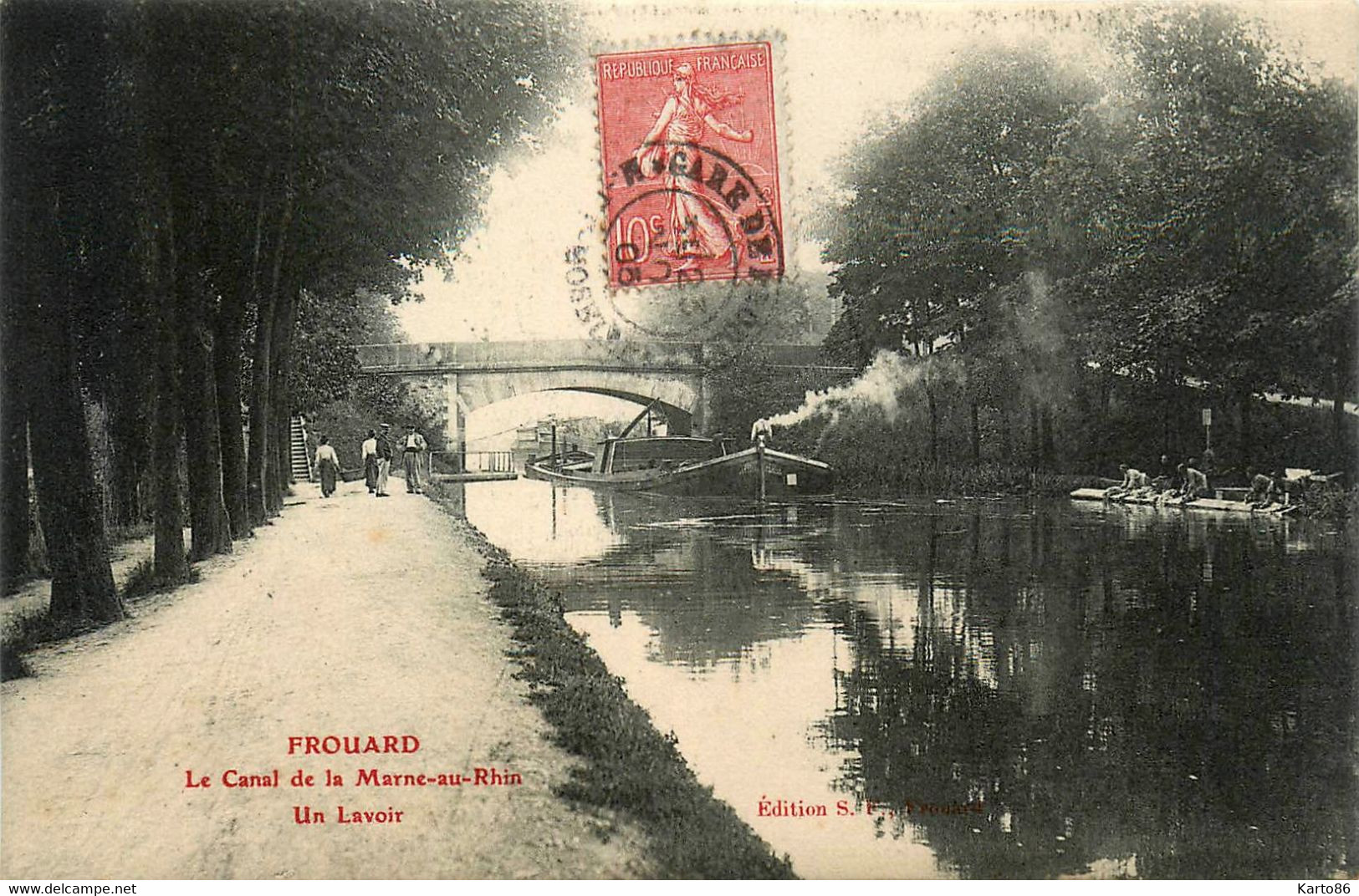 Frouard * Le Canal De La Marne Au Rhin  * Un Lavoir * Laveuses * Péniche Batellerie - Frouard