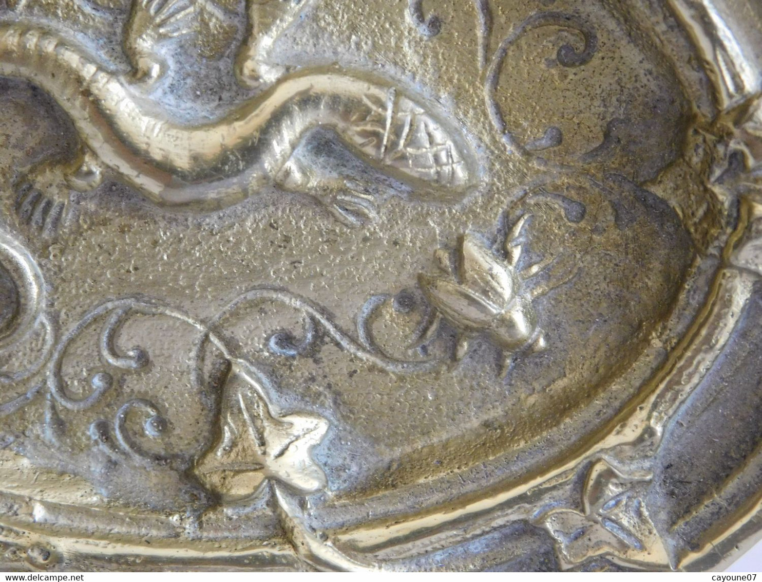 Petite Coupe En Bronze Doré Décor Salamandre Insecte Et Lierre - Sonstige & Ohne Zuordnung