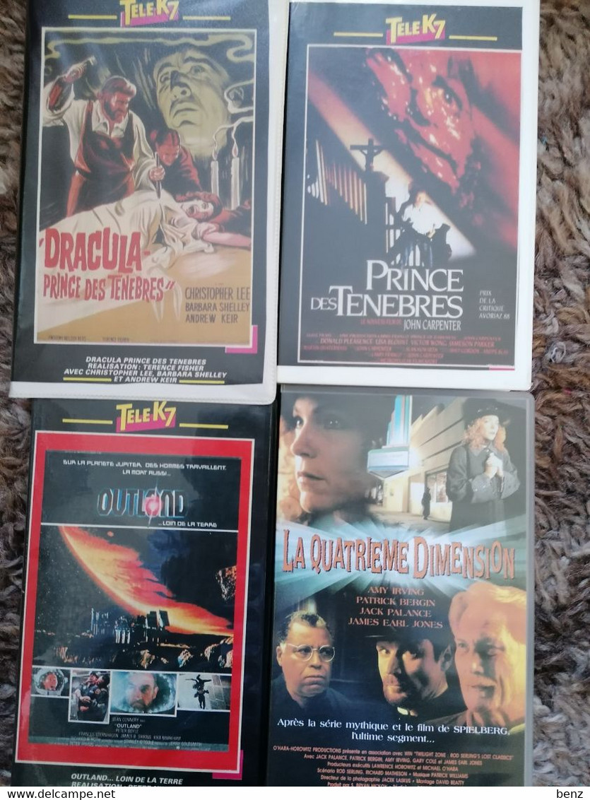 4 VHS LE PRINCE DES TENEBRES, OUTLAND, Dracula Et La 4eme Dimension TB ETAT - Horror