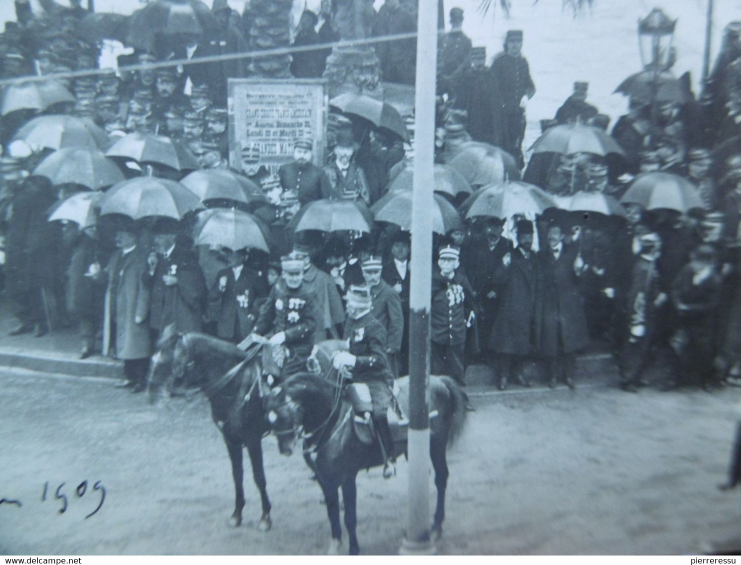 GENERAL D AMADE ET GENERAL LYAUTEY A ORAN 1909 CARTE PHOTO - Characters