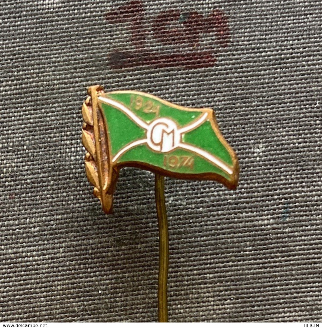 Badge Pin ZN009437 - UFO Sport ? Rowing Cayak Canoe Swimming CM 1924-1974 - Rowing