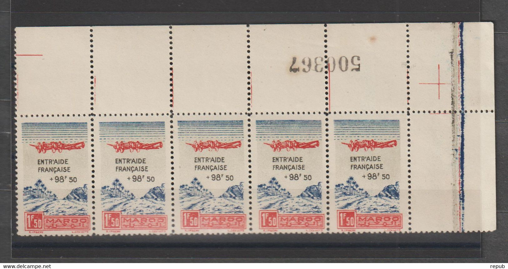 Maroc 1944 Entraide Française  PA 56 En Bande De 5 ** MNH, Point Rouille En Marge - Poste Aérienne