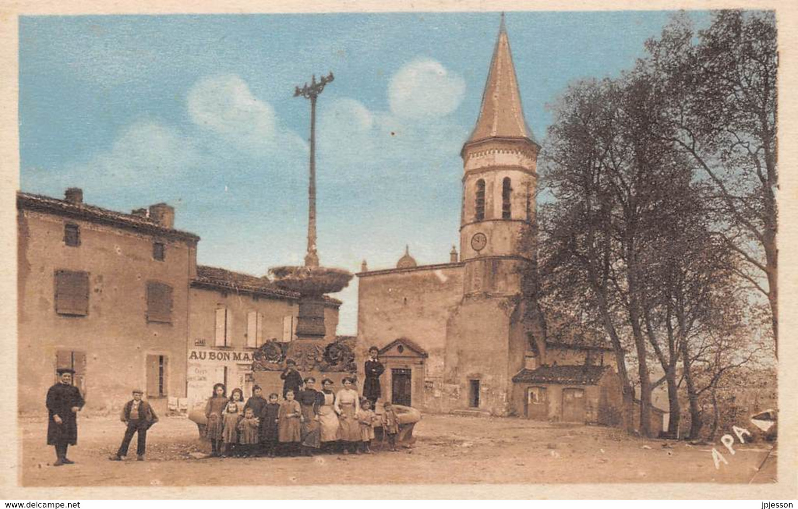 TARN  81  DOURGNE  PLACE DE L'EGLISE - Dourgne