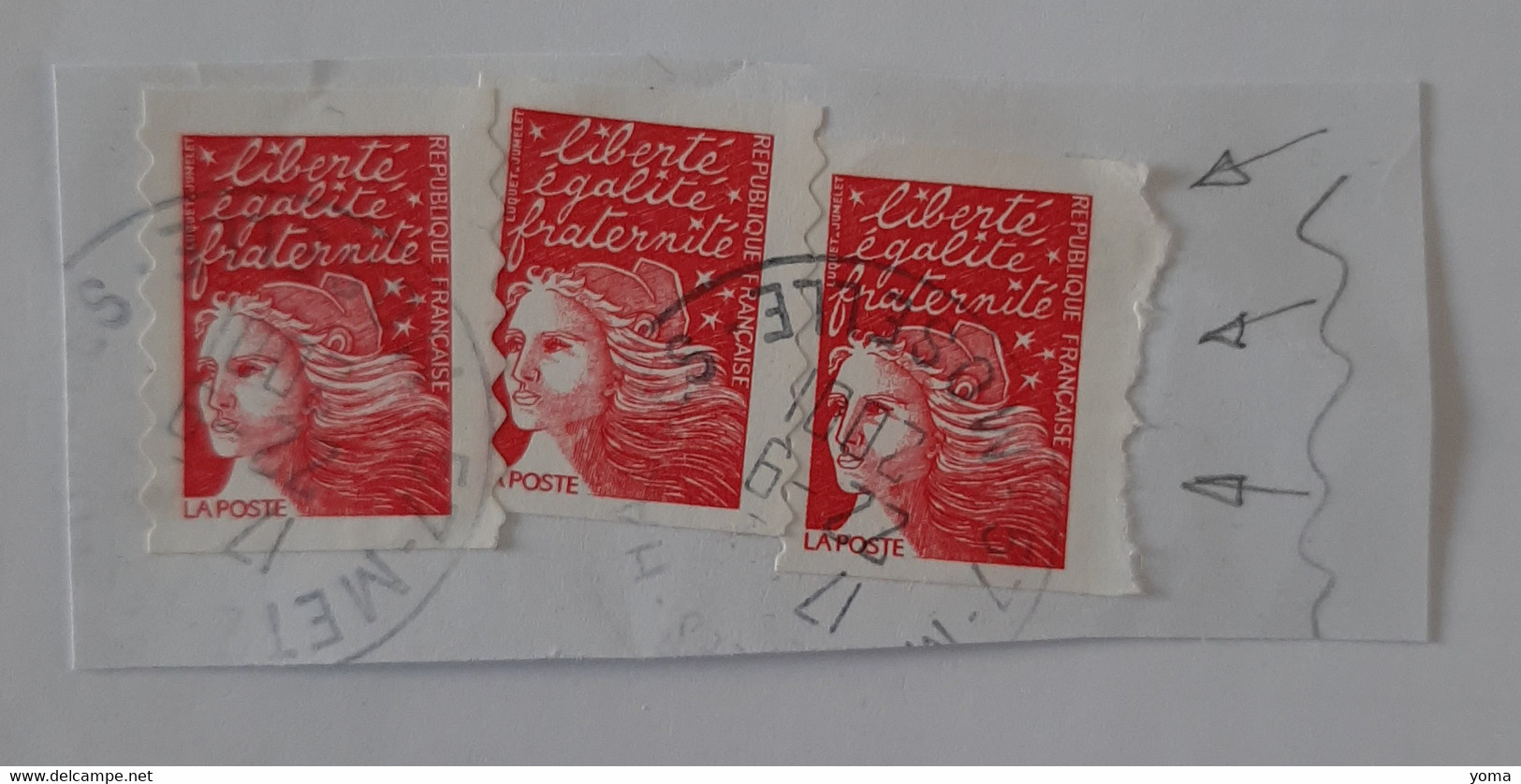 N° 15a   Adhésif  -  Marianne De Luquet 3 Exemplaires Dont Un Non-dentelé à Droite Sur Fragment - Used Stamps