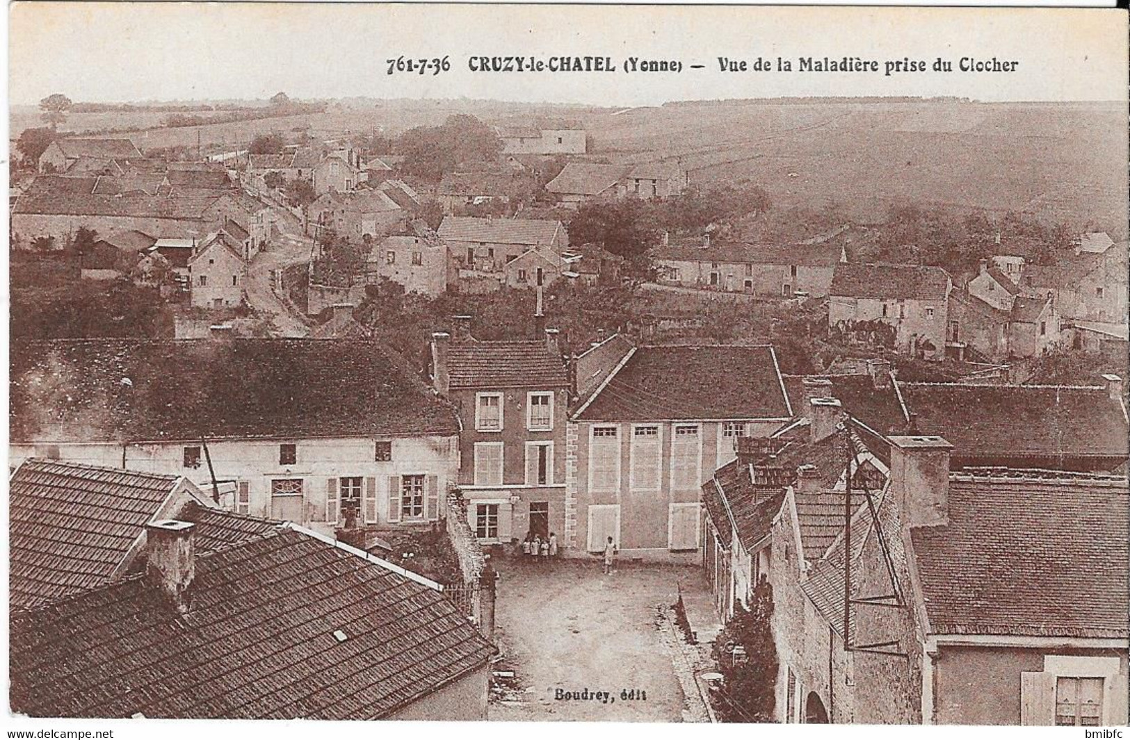 CRUZY-le-CHATEL - Vue De La Maladière Prise Du Clocher - Cruzy Le Chatel