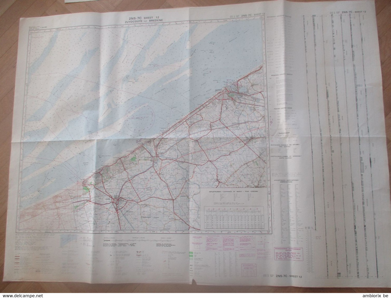 Carte Marine Et Terrestre De La Côte Belge - Avec Une Sympatique Schématique Des Immeubles De La Côte - Nautical Charts