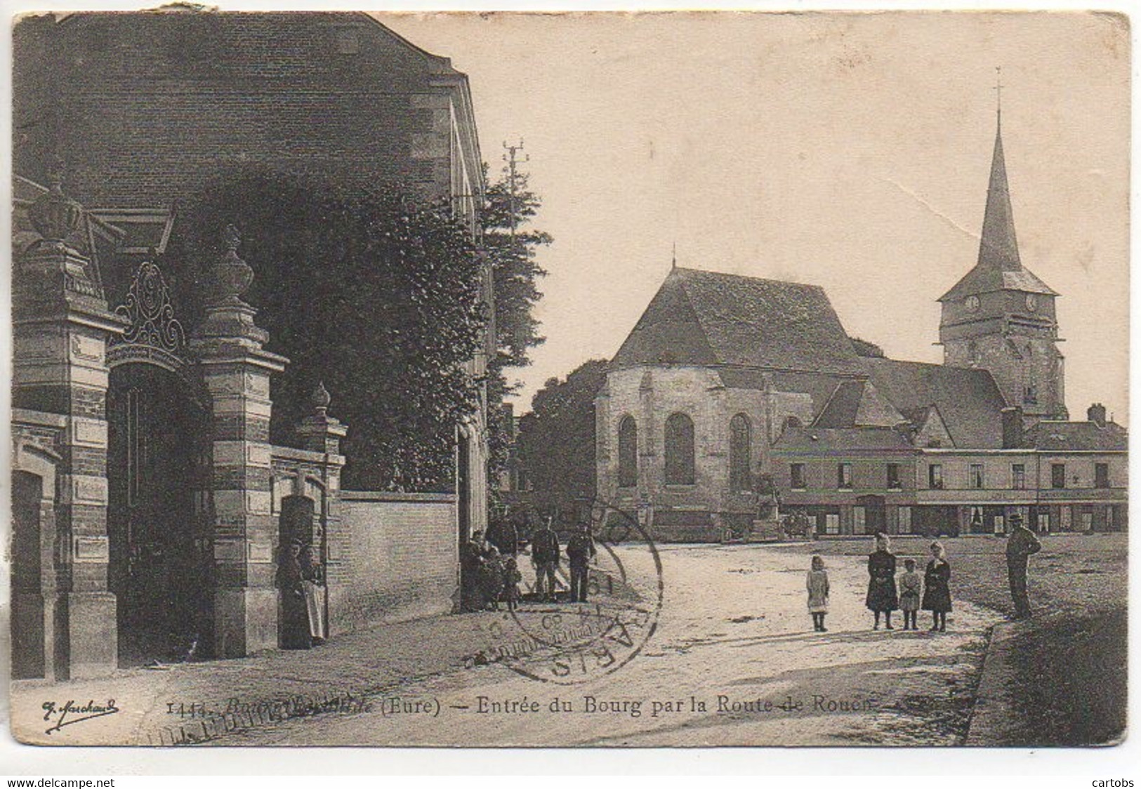 27 BOURGTHEROULDE  Entrée Du Bourg Par La Route De Rouen - Bourgtheroulde