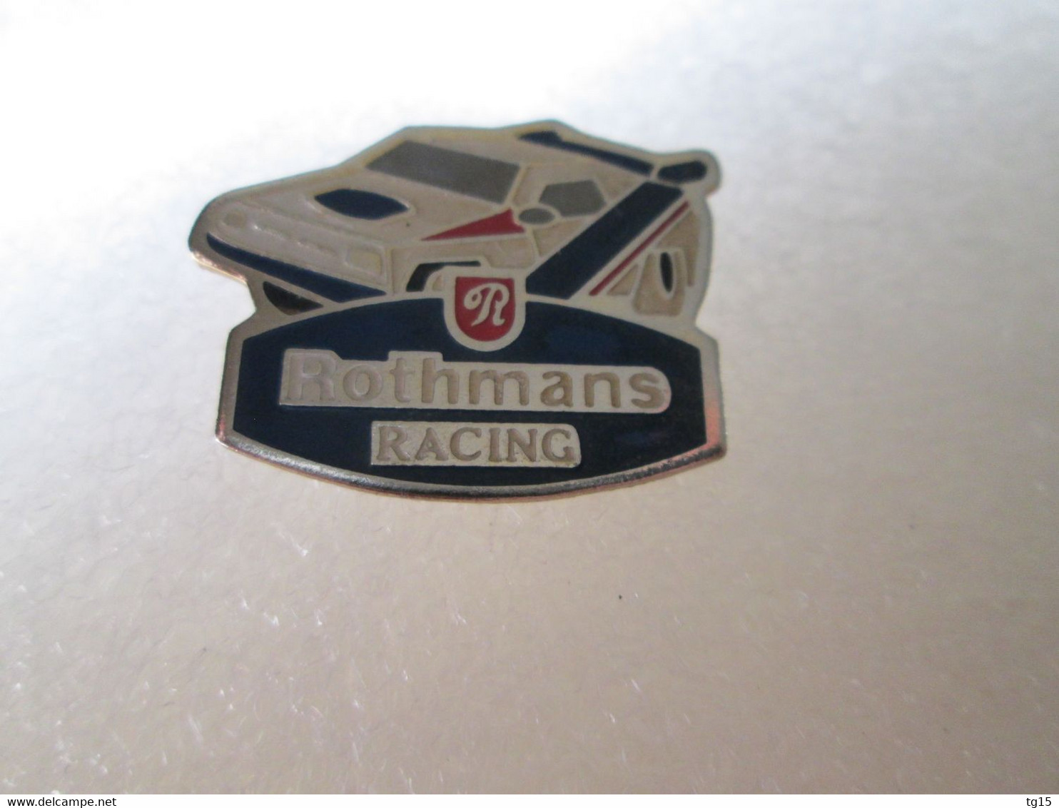 PIN'S    MITSUBISHI    ROTHMANS  RACING - Mitsubishi