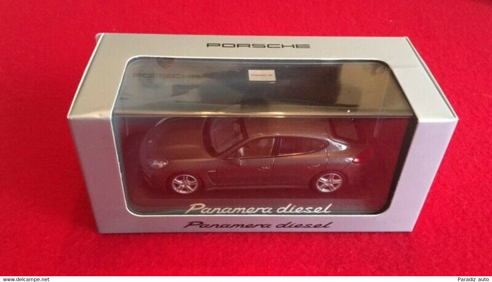 Porsche Panamera Diesel (2014) Gris Agate 1/43 Minichamps - Minichamps