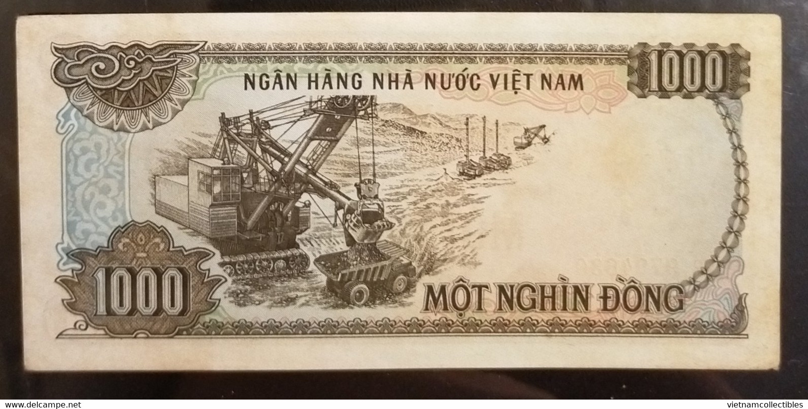 Vietnam Viet Nam 1000 1,000 Dong AU Banknote Note 1987 - Pick # 102 / 02 Photos - Viêt-Nam