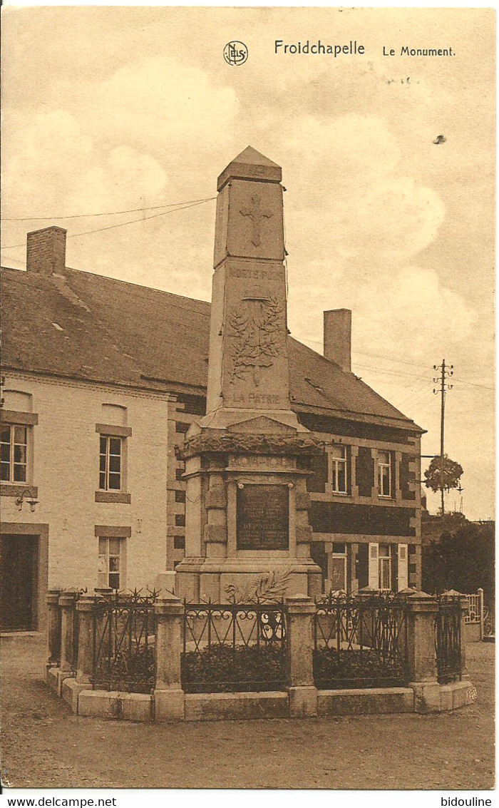 CPA-FROIDCHAPELLE " Le Monument " - Froidchapelle