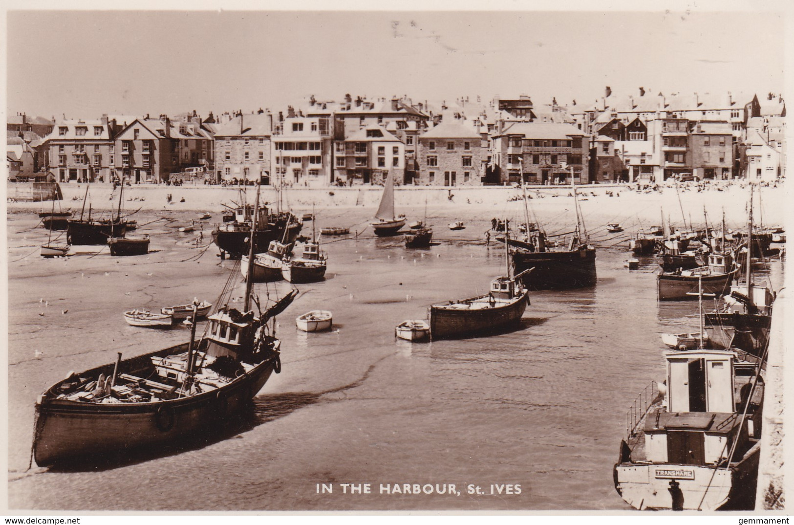 ST IVES - IN THE HARBOUR - St.Ives