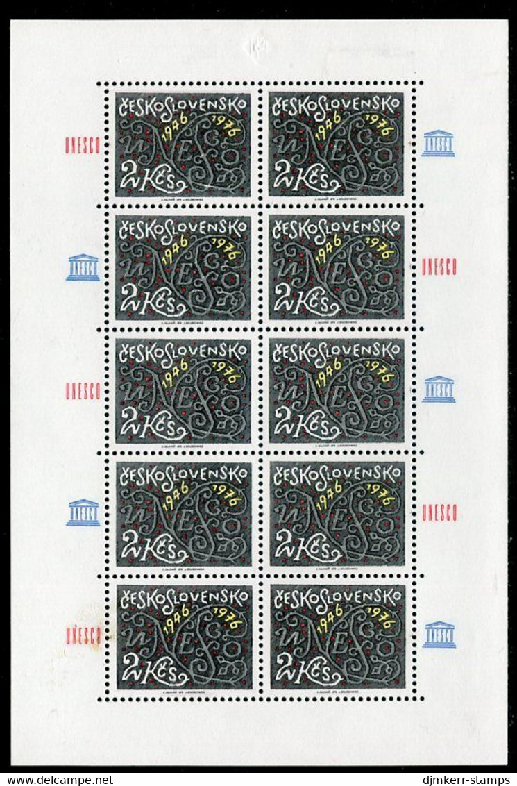 CZECHOSLOVAKIA 1976 UNESCO Anniversary In Sheetlet Of 10 MNH / **  Michel 2334 Kb - Neufs