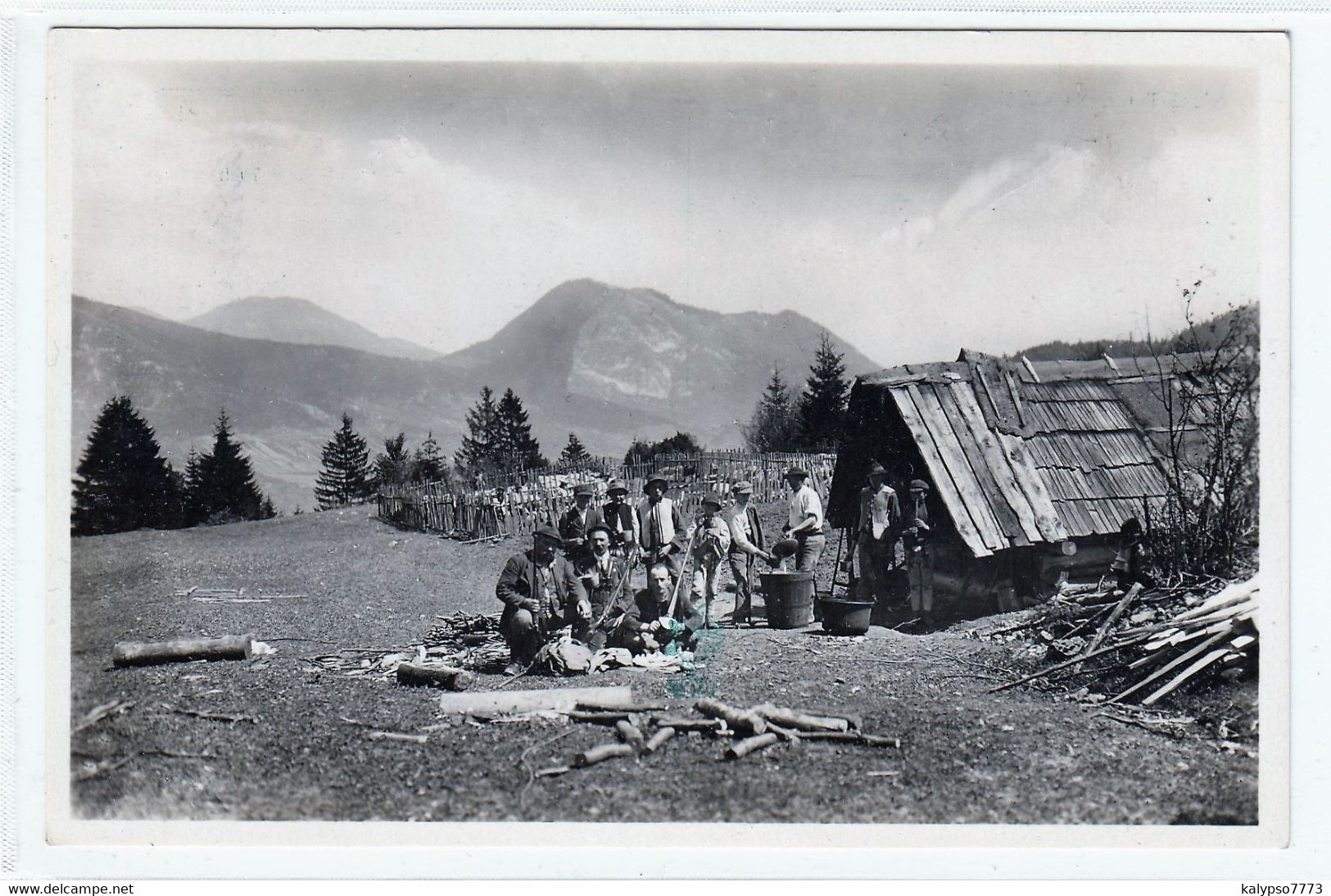 N.Tatry - Salaš , Bača , Bryndza , žinčica - Shepherds Prepare Cheese, Les Bergers Préparent Le Fromage - Slovakia