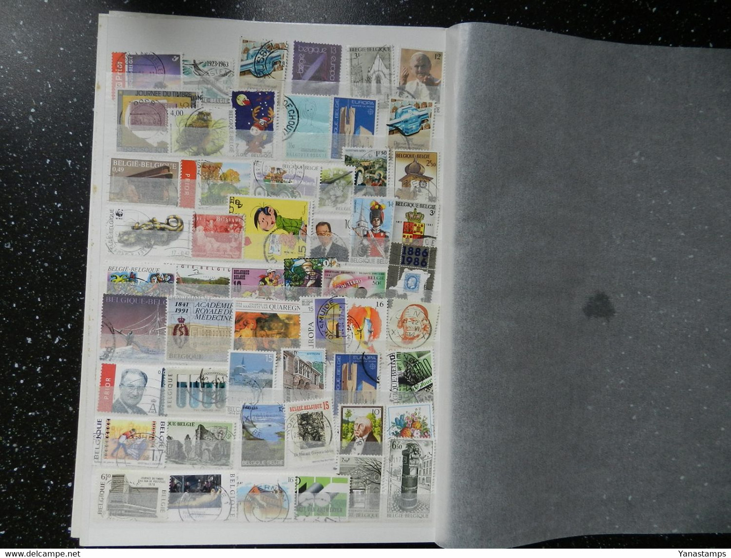 Belgium : +/- 500 stamps, all commems/large, good value !!!