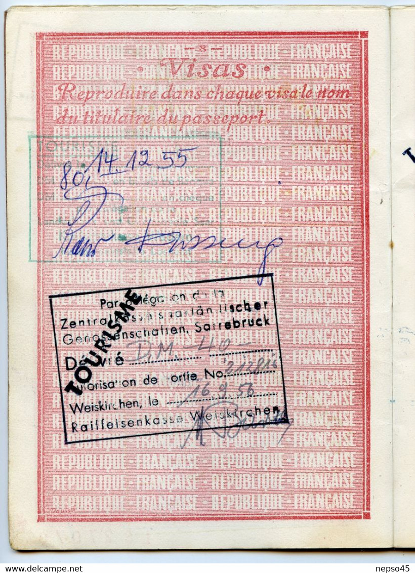 passeport.Protectorat de la Sarre sous tutelle de la République Française au lendemain de la Seconde Guerre mondiale.