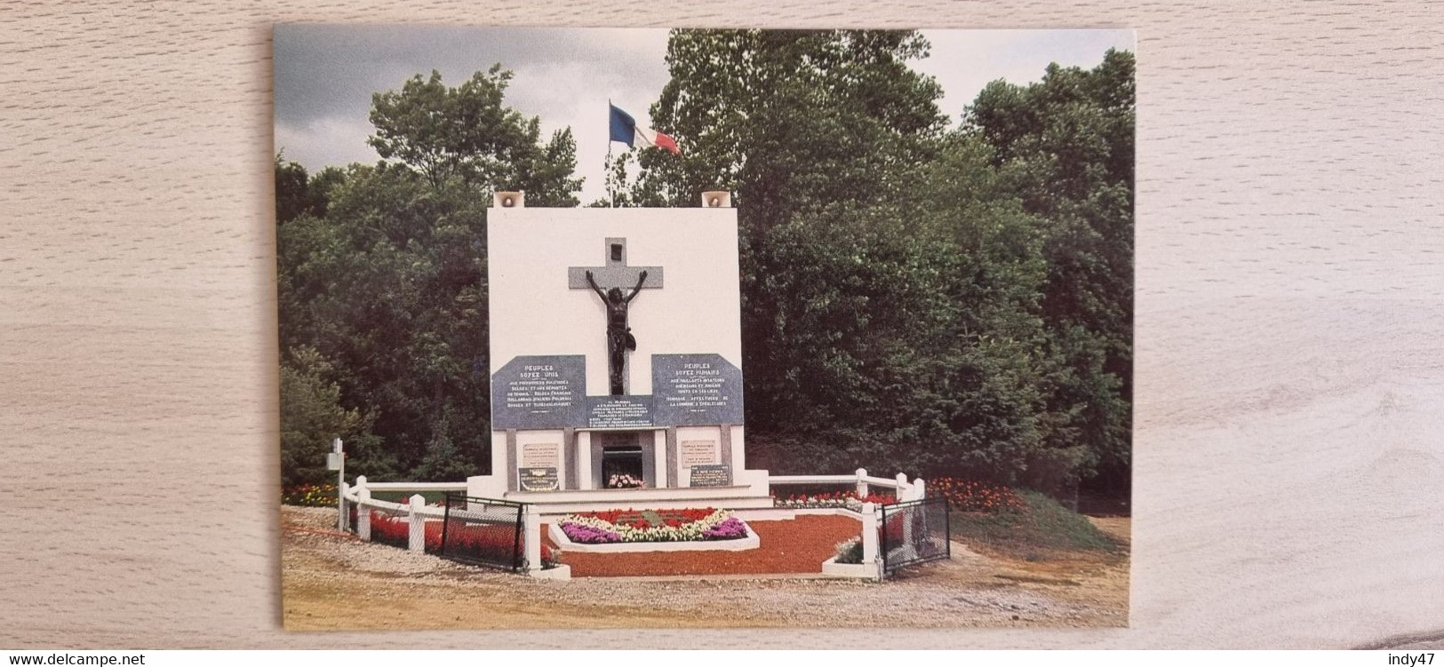 62/ EPERLECQUES  Le Mémorial - Aubigny En Artois