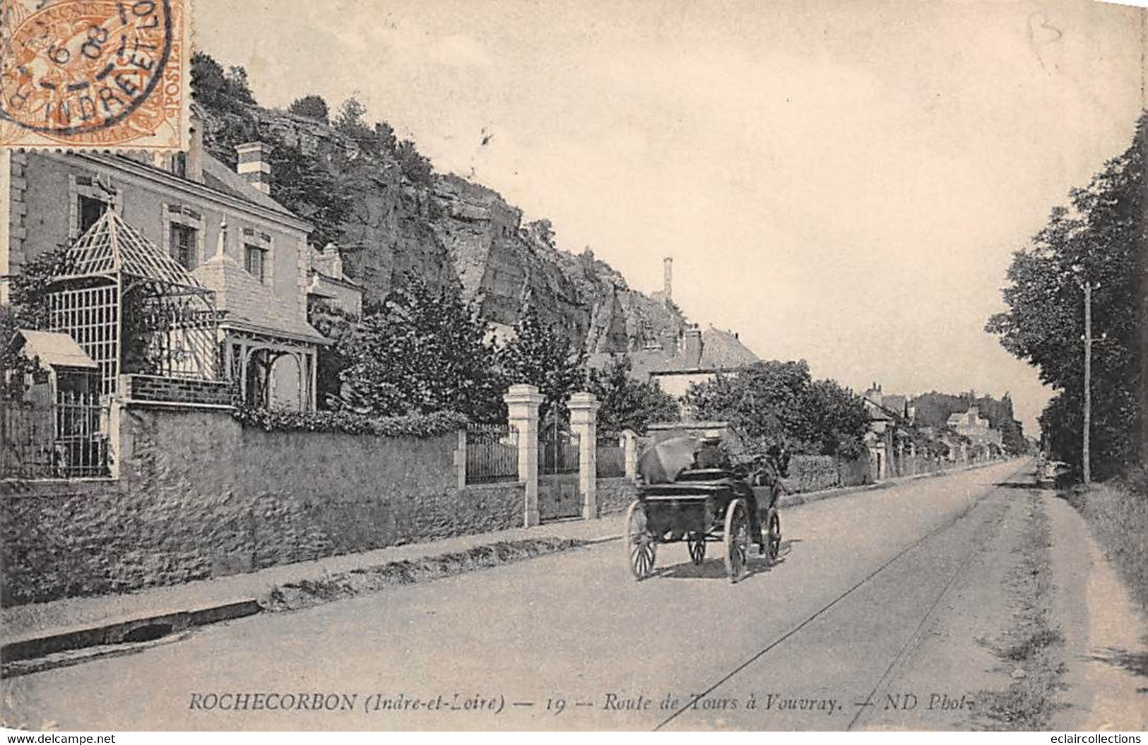 Rochecorbon         37       Calèche ,route De Tours A Vouvray        (voir Scan) - Rochecorbon