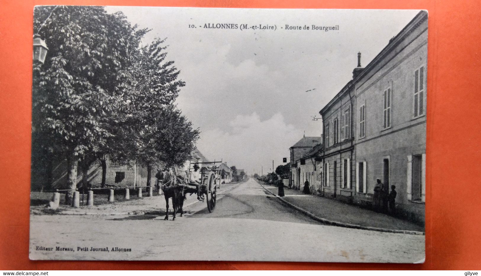 CPA (49)  Allonnes. Route De Bourgueil .    Attelage  (S.973) - Allonnes