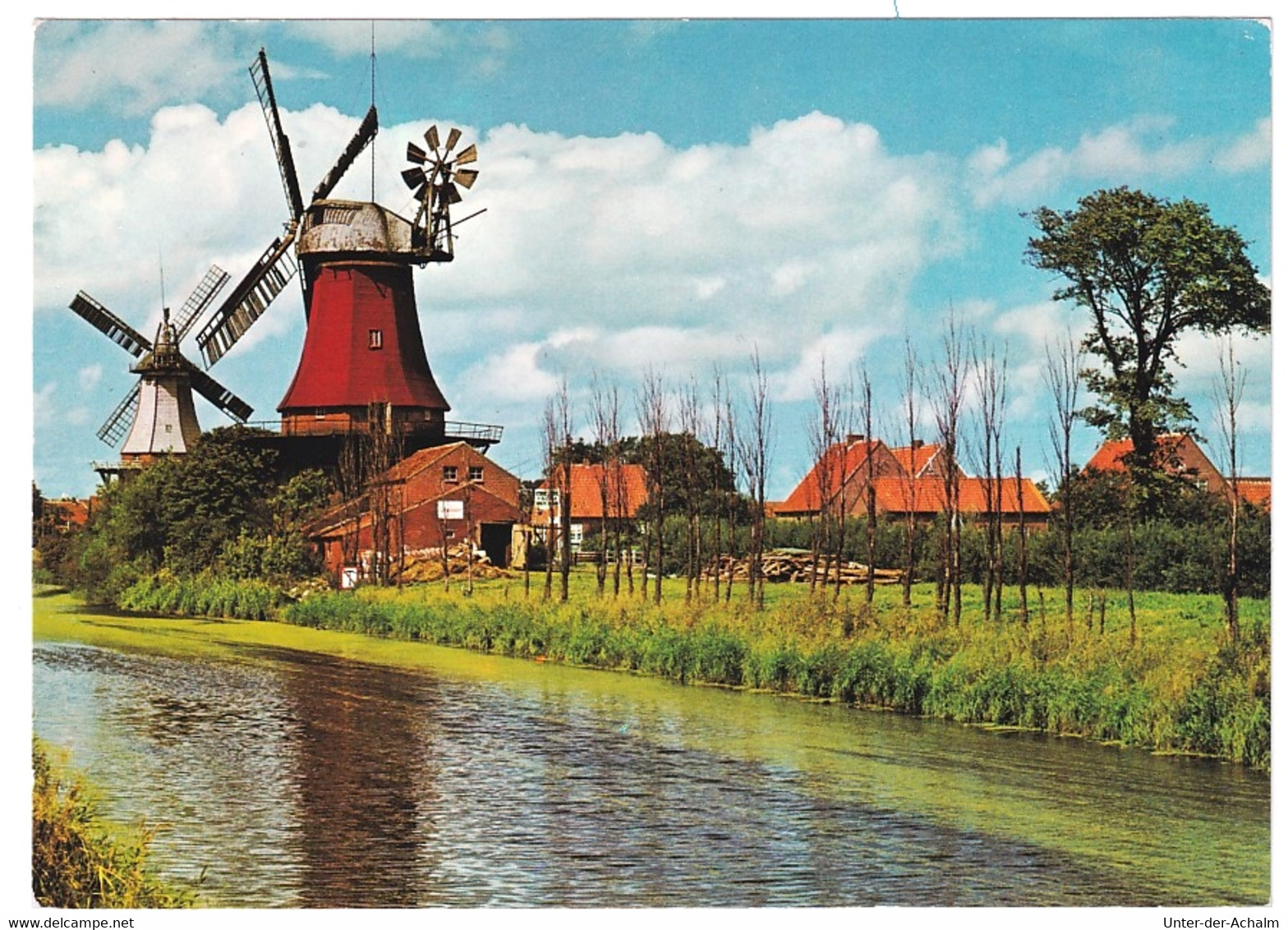 Greetsiel In Ost Friesland, Die Rote Windmühle - Krummhoern