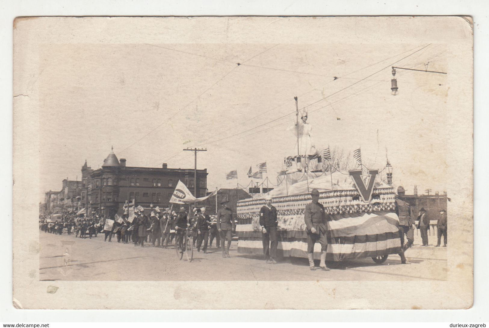 US WWI Victory Parade In Waukegan? Old Postcard Posted 1919 Waukegan, ILL Pmk B211001 - Waukegan