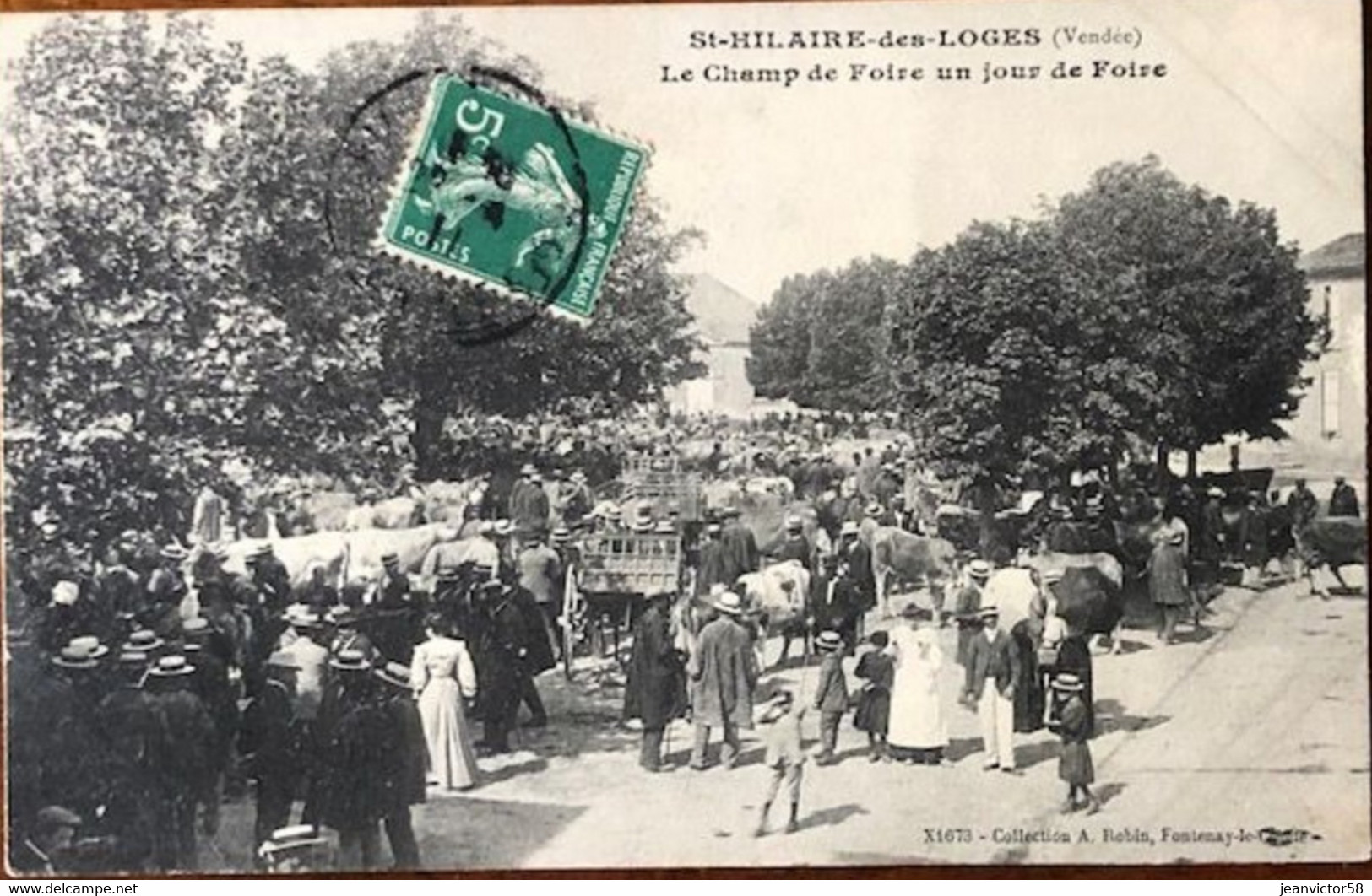 St Hilaire Des Loges Le Champ De Foire Un Jour De Foire - Saint Hilaire Des Loges