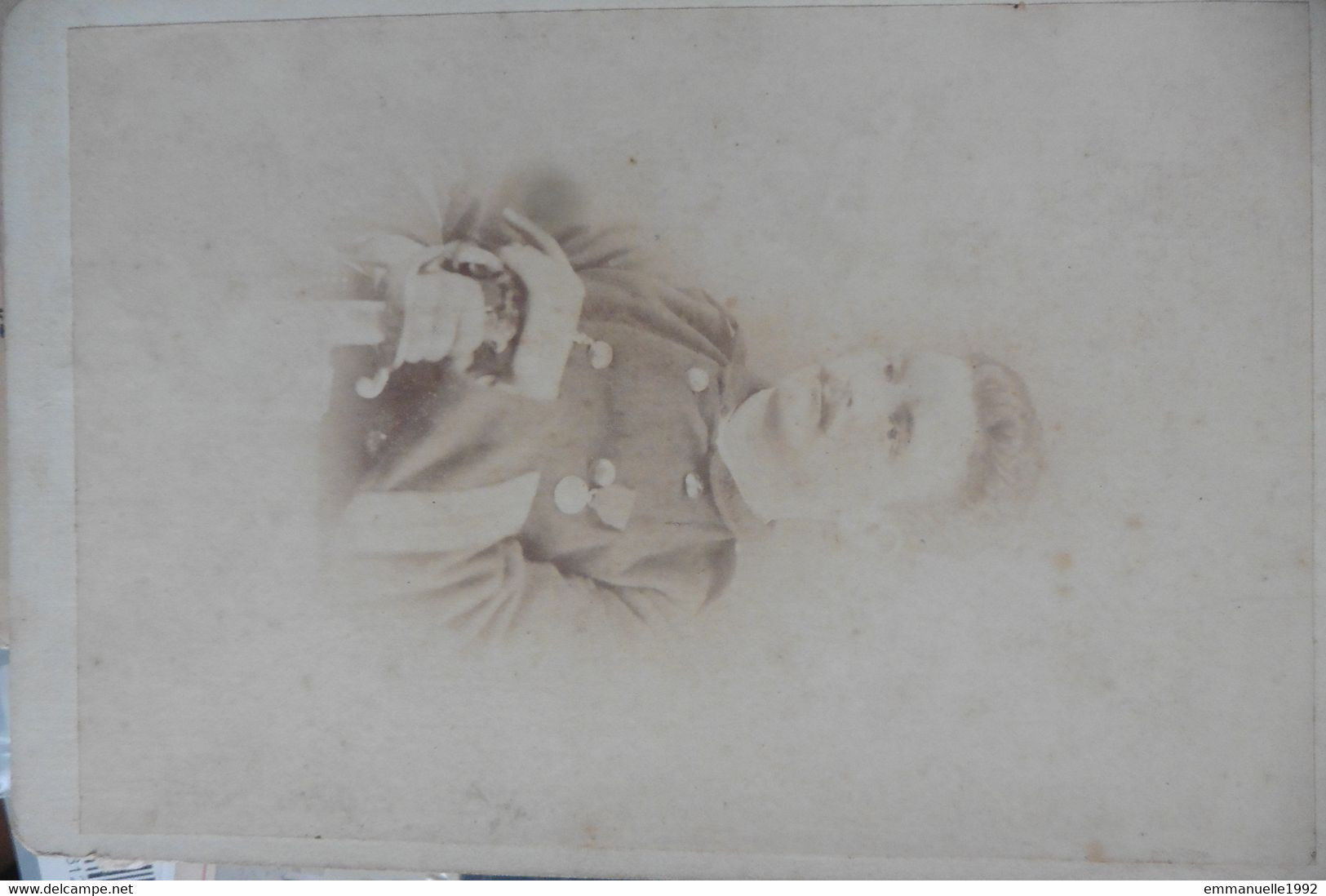 Photo CDV Cabinet Card Indochine - Soldat Officier Marine Par Yu Hing Tchon Hanoi Tonkin 1887 Uniforme épée - Anciennes (Av. 1900)