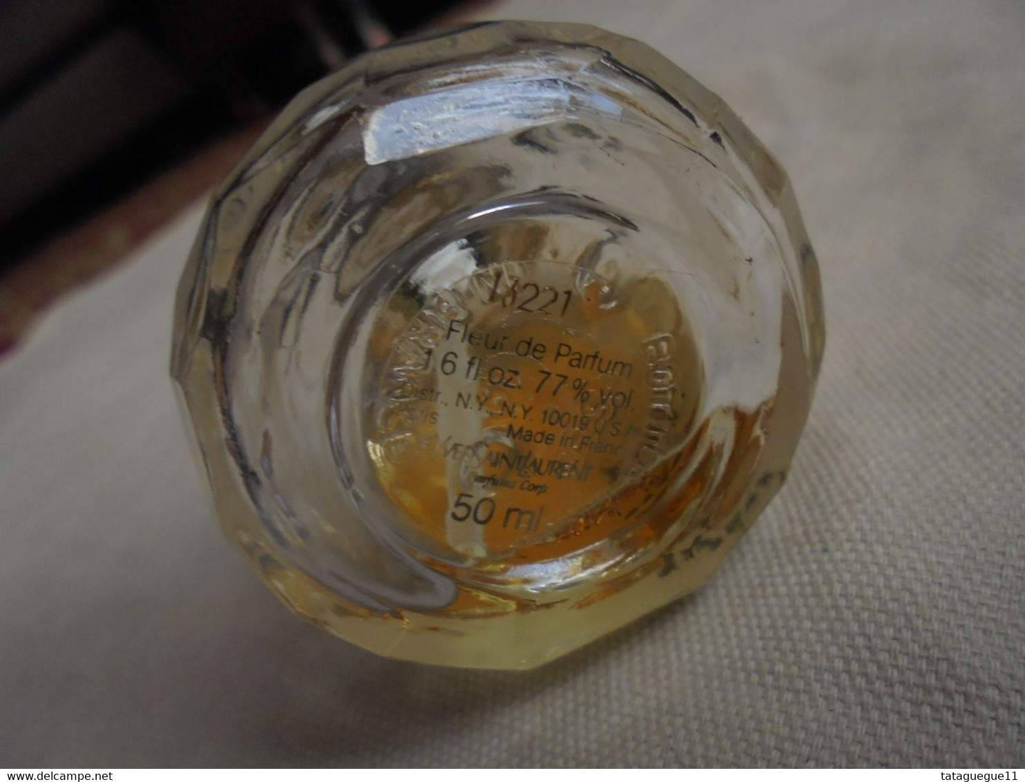 Ancien- Flacon Vaporisateur Eau De Parfum Paris Yves Saint Laurent - Flacons (vides)