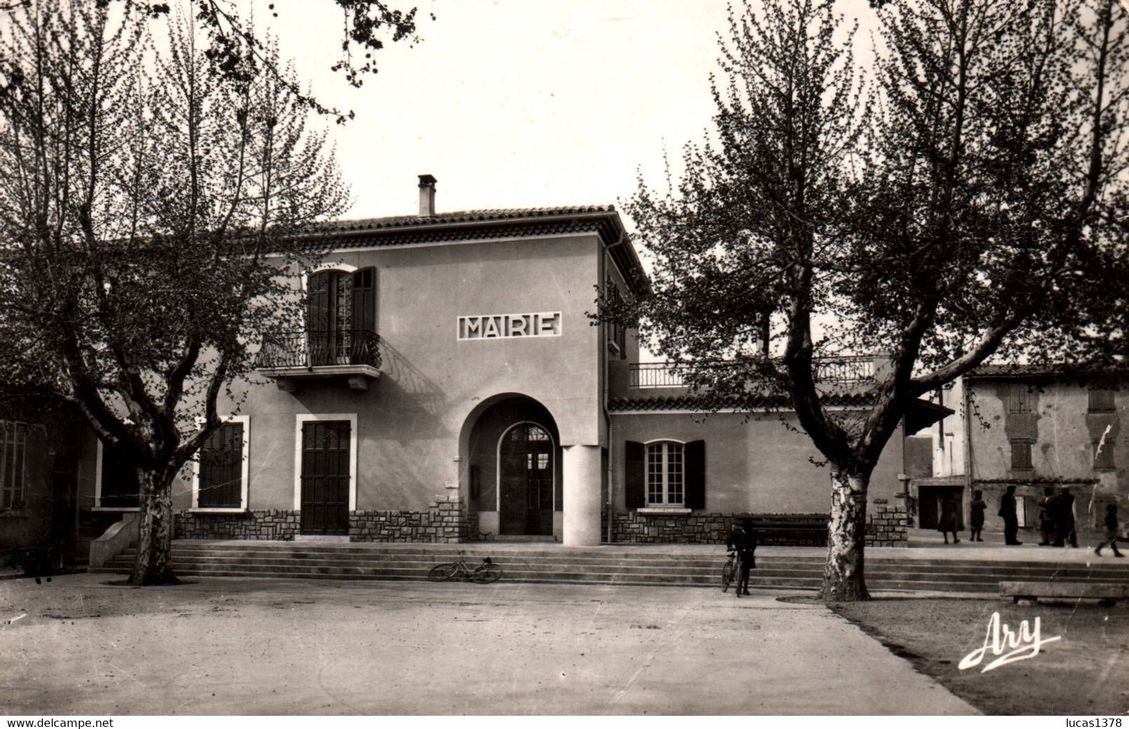 13 / LA DESTROUSSE / LA MAIRIE / CPSM 1961 - La Bouilladisse