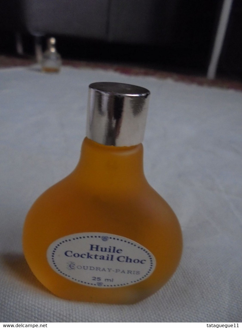 Ancien- Flacon Coudray Paris Huile Cocktail Choc 25 Ml (Plein) - Produits De Beauté