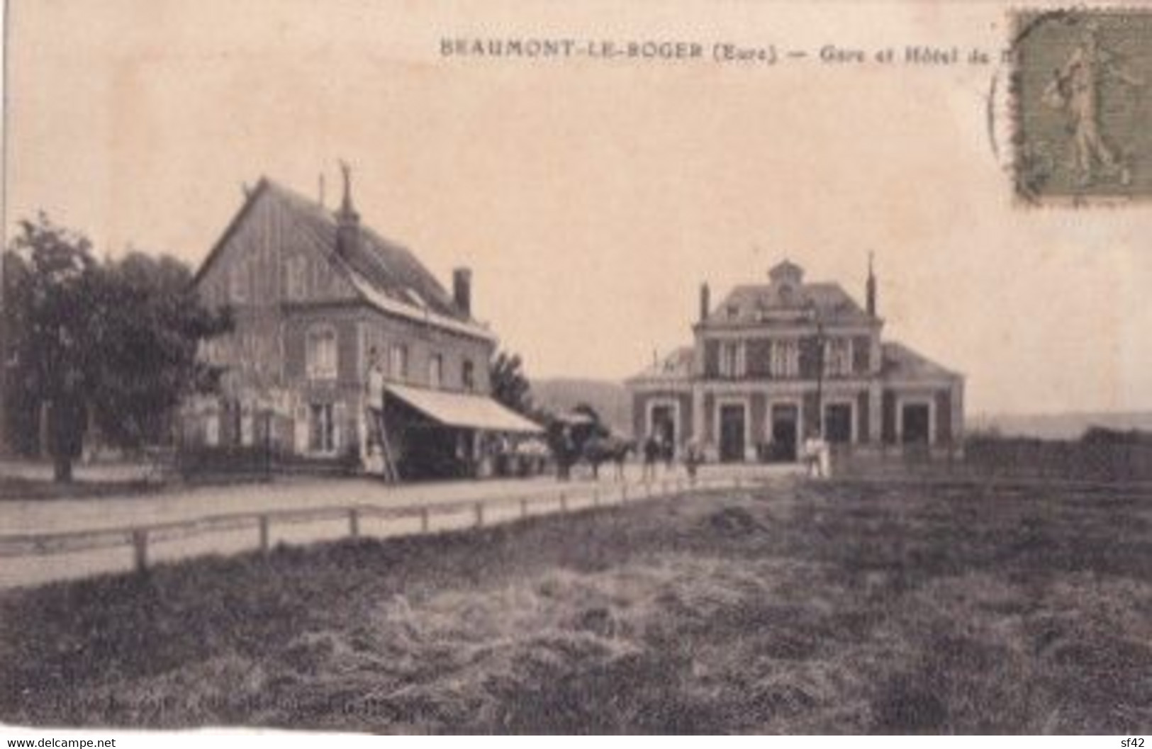 BEAUMONT LE ROGER                     GARE ET HOTEL - Beaumont-le-Roger