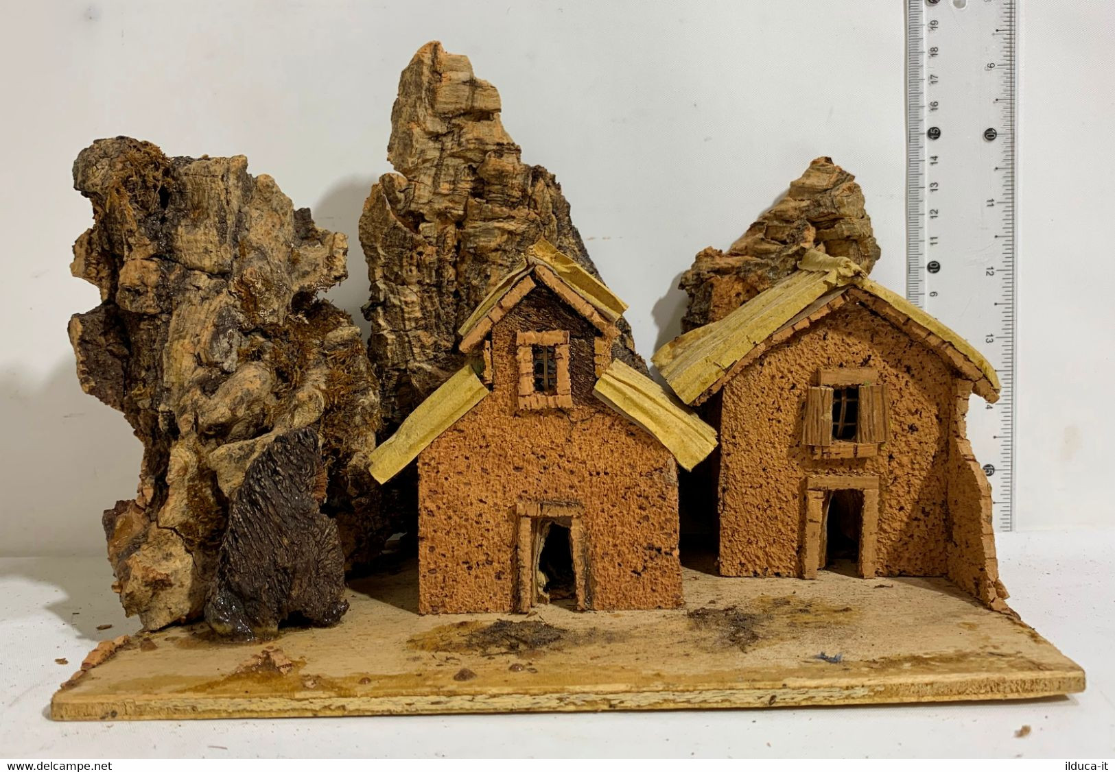 I100374 Presepe - Casette In Legno Sughero E Cartone - 25x15 Cm - Christmas Cribs