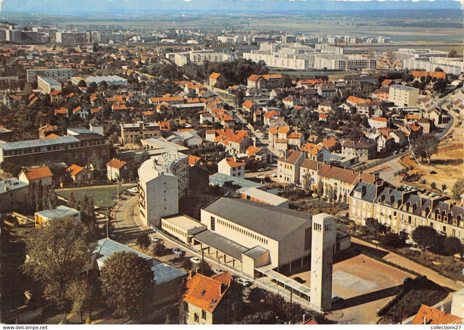 78-SAINT-CYR-L'ECOLE- L'EGLISE VUE DU CIEL - St. Cyr L'Ecole