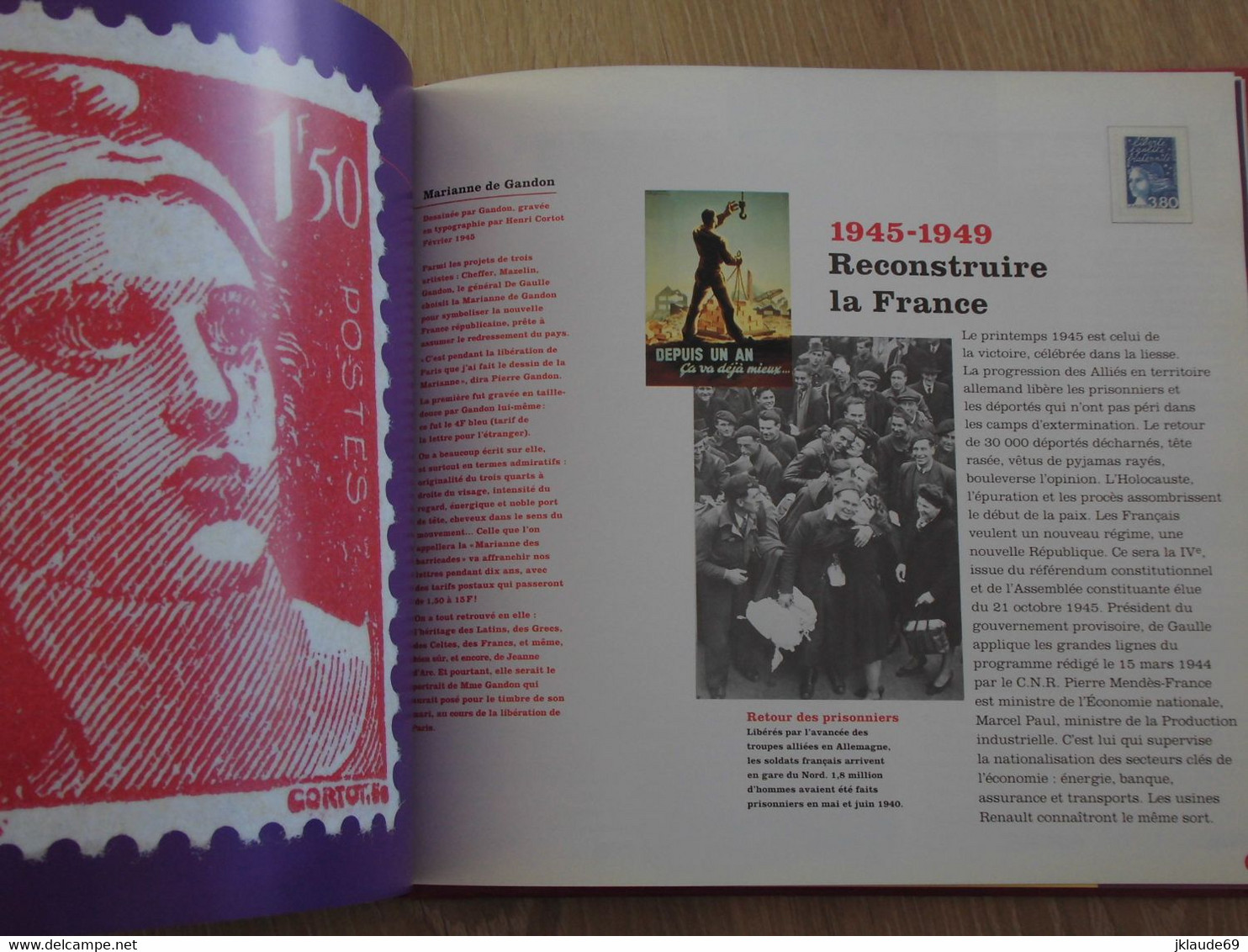 France livre "La république au fil des timbres " (1997) complet avec timbres  neufs ** MNH. TB** (faciale + 9€)