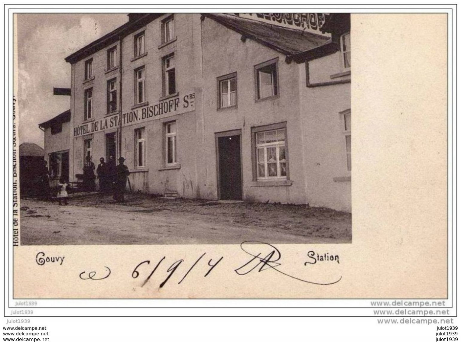 GOUVY ..-- GARE . Hôtel De La STATION . BISSCHOFF Soeurs . 1904 Vers BRUXELLES ( Mme Louis RODDOUX ) .  Voir Verso . - Gouvy