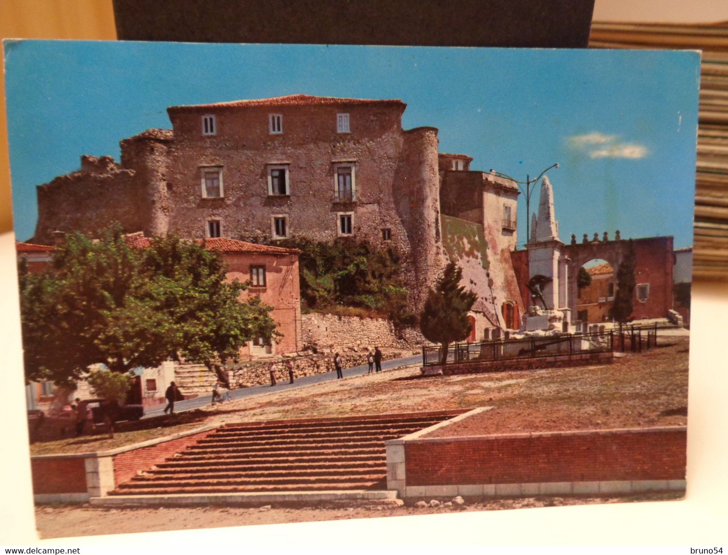 Cartolina Montemiletto Prov Avellino Castello E Monumento Ai Caduti 1975 - Avellino