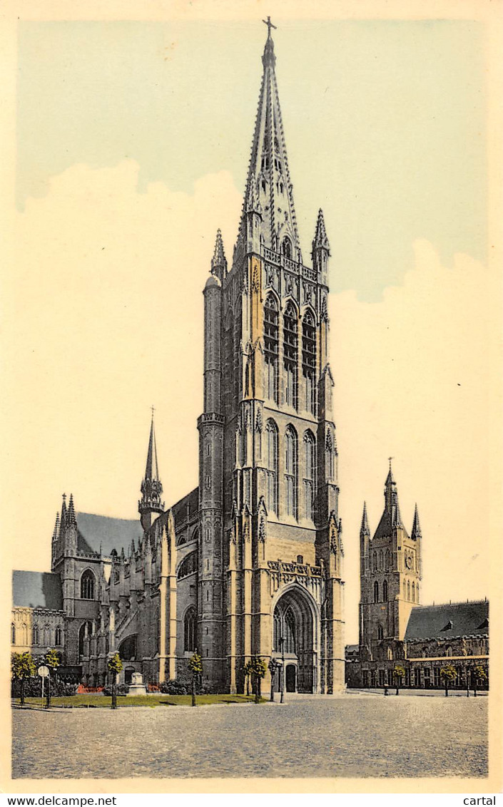 IEPER - St-Maartens Hoofdkerk En Belfort. - Ieper