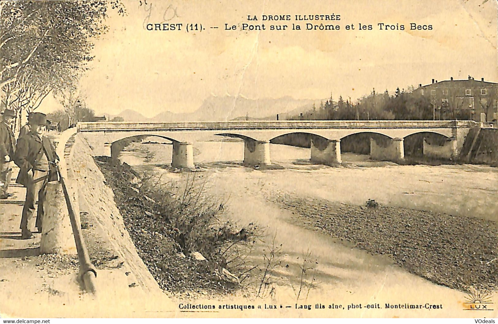 035 126 - CPA -  France (26) Drôme - Crest - Le Pont Sur La Drôme Et Les Trois Becs - Crest