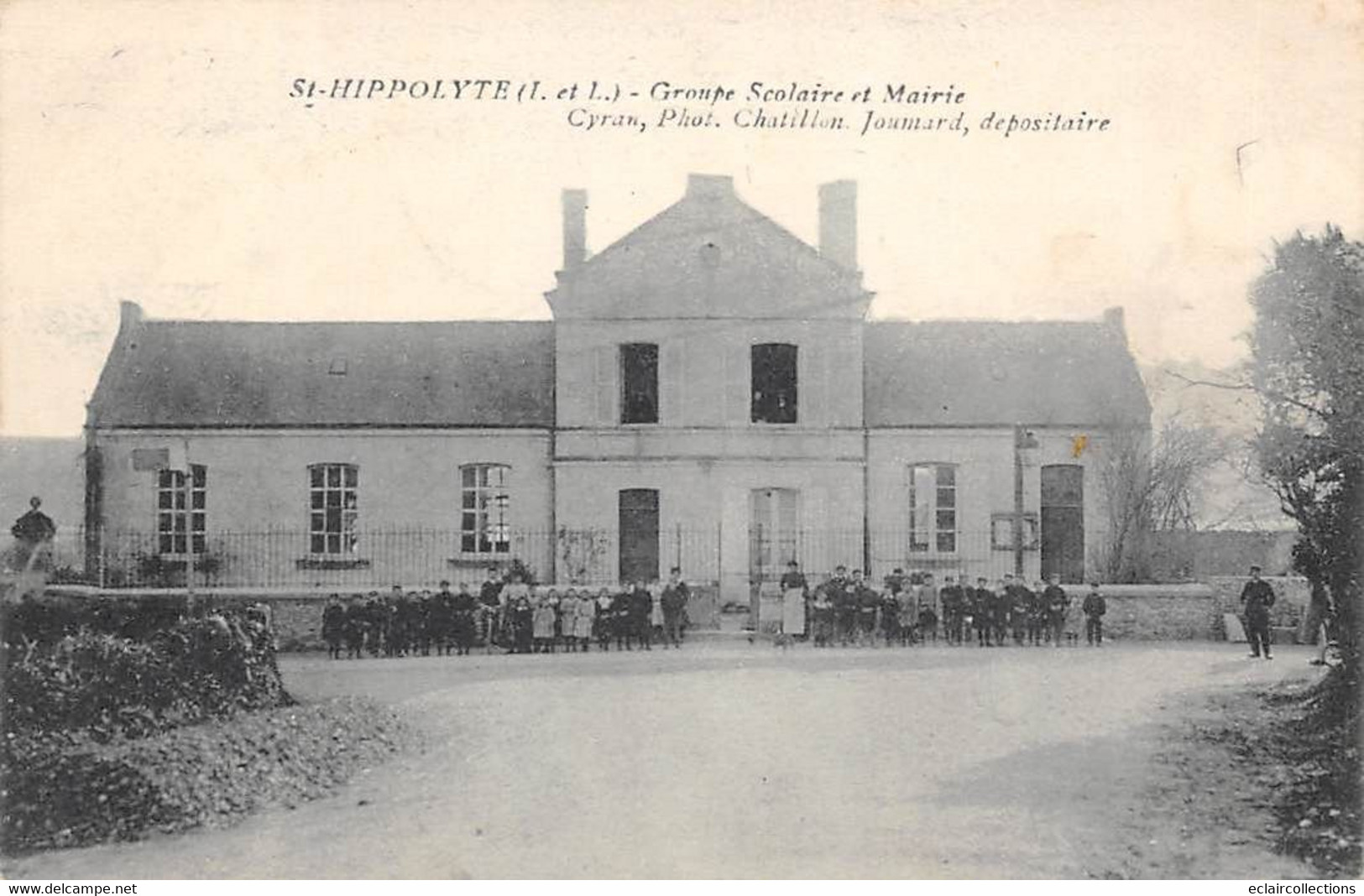 Saint-Hippolyte      37         Groupe Scolaire Et Mairie          (voir Scan) - Other & Unclassified