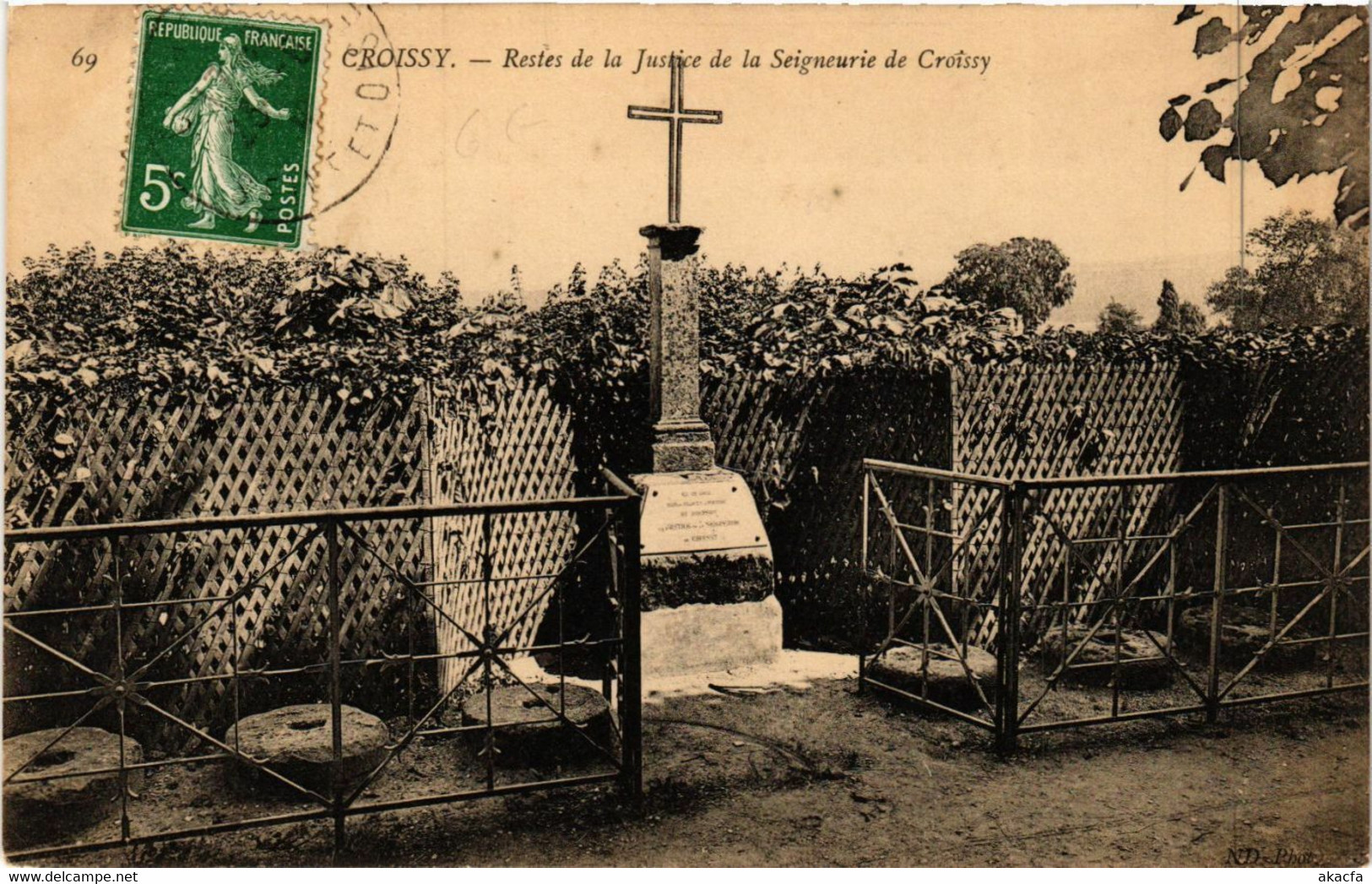 CPA CROISSY - Restes De La Justice De La Seigneurie De CROISSY (359057) - Croissy-sur-Seine